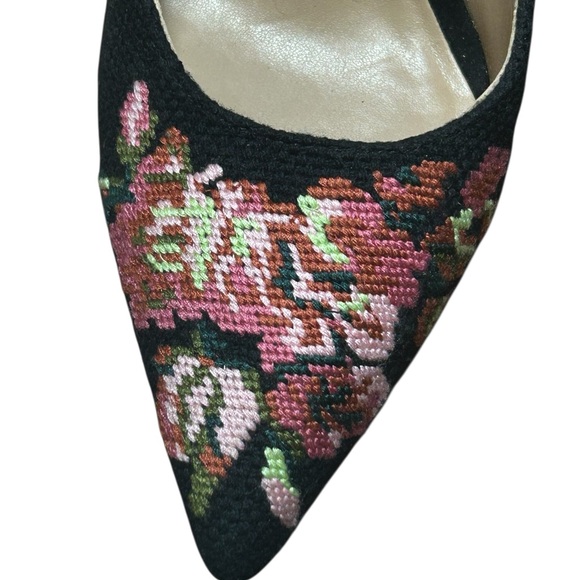 Lauren Ralph Lauren Lindella II Needlepoint & Suede Pump - Picture 3 of 9